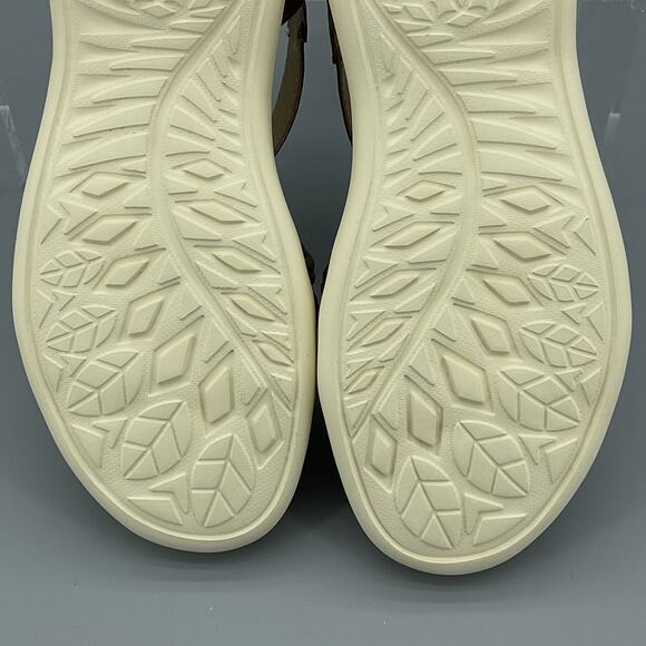 NEW JBU Women’s Prague T-Strap Sandals Brown/bronze Size 6.5M - Picture 10 of 10